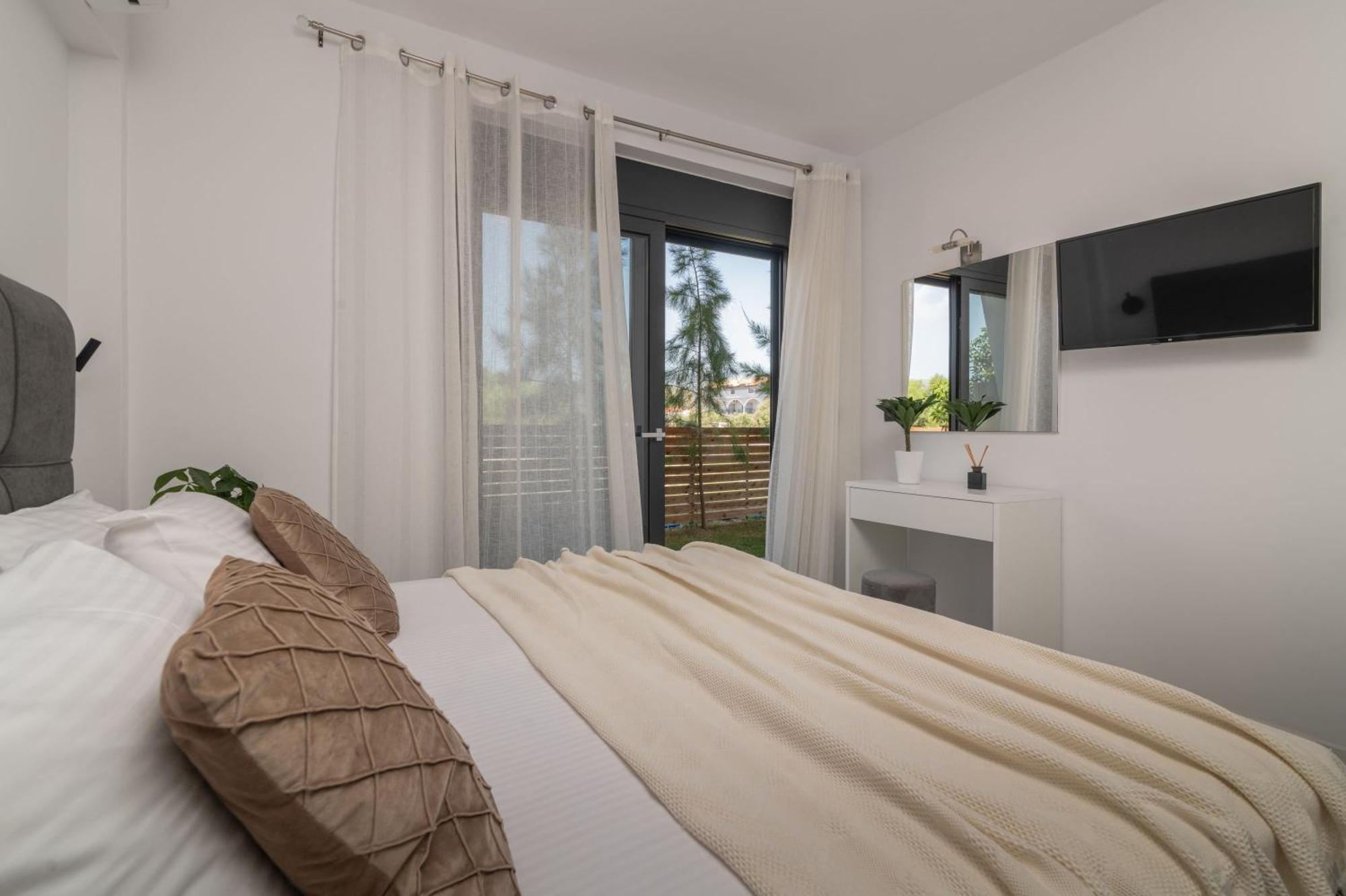 Sunwhite Villas - Private Pool & Cozy Atmosphere, By Zantewize Laganas Exterior foto